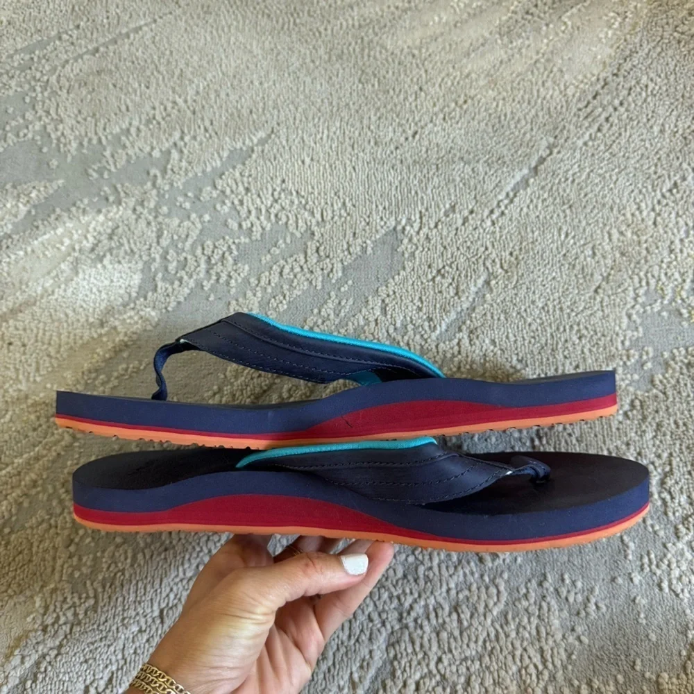 Sanuk flip flop bundle Ziggy navy and brown sandals men’s 12
